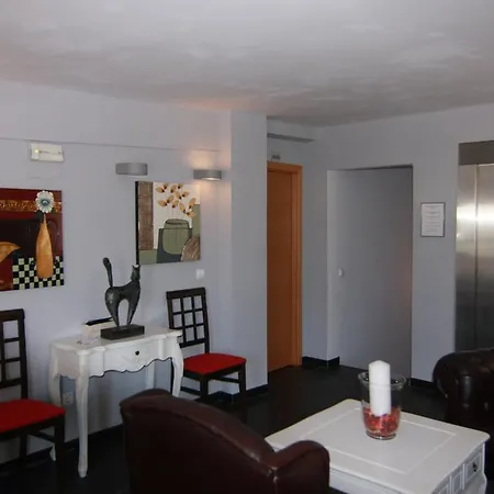Plaza מלון 3*