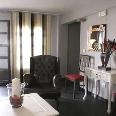 Hotel Plaza 3*