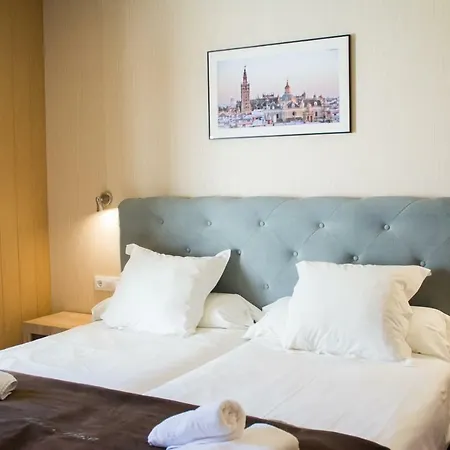 Plaza Hotel Seville