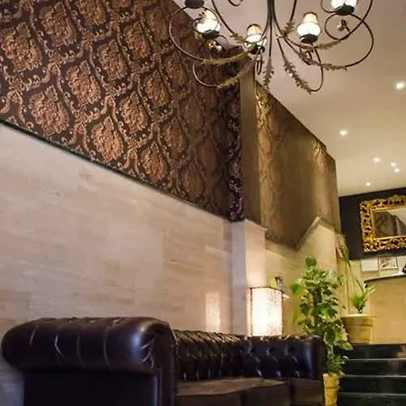 Plaza 3* Seville